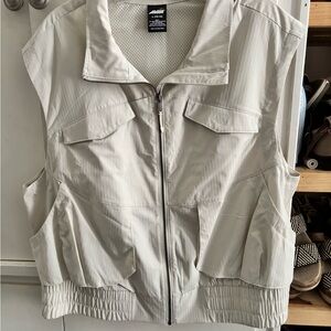 Avia Cream Sporty Vest with Collared Neckline